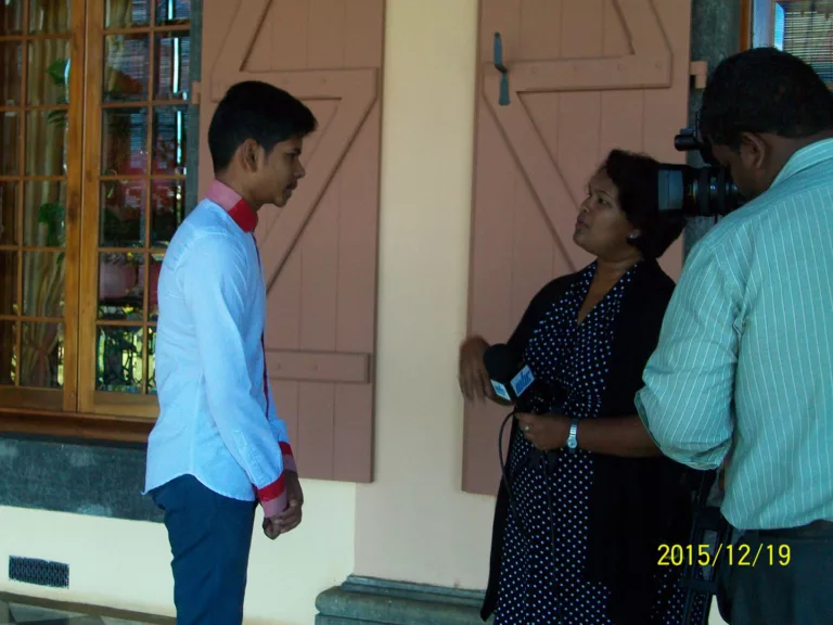 STATE HOUSE - 19 DEC 2015 034